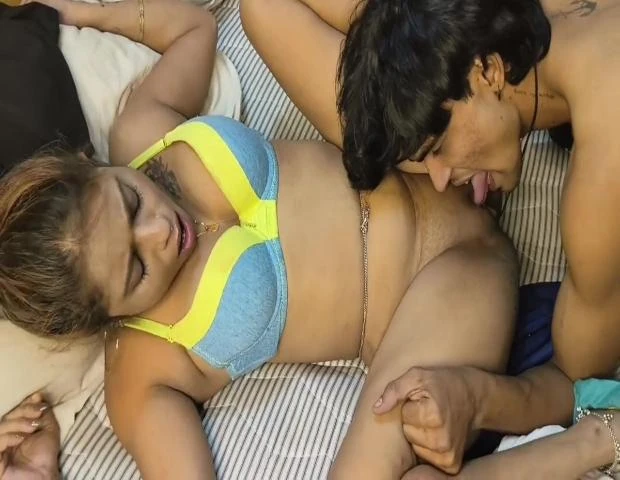 बंगाली रंडी वाइफ को नंगी करके चोदा हॉर्नी एक्स-बॉयफ्रेंड वीडियो