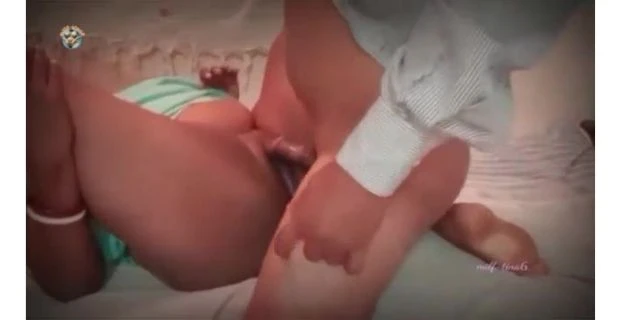 चुदासी माँ ने पड़ोसी अंकल के लंड सवारी की वीडियो