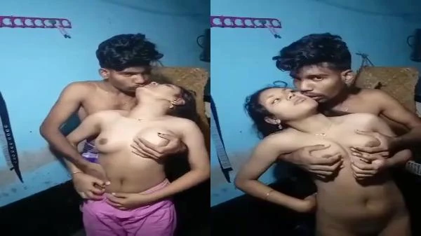 देहाती लड़की के बूब्स दबाकर नंगी मस्ती करता है लड़का वीडियो