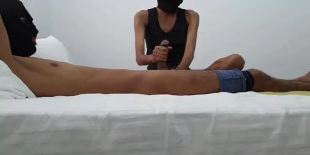 कुँवारी गर्लफ्रेंड के साथ पहेला सेक्स का मज़ा वीडियो