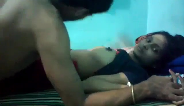 मराठी लड़की का लवर बुर चटाई करके एमएमएस बनाया वीडियो