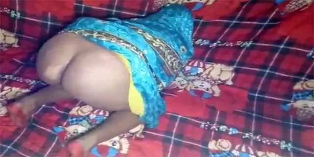 मोटी गांड वाली भोजपुरी भाभी के चूत चुदाई वीडियो