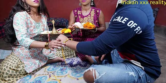 रक्षाबंधन के दिन भाई बहन की चुदाई वीडियो