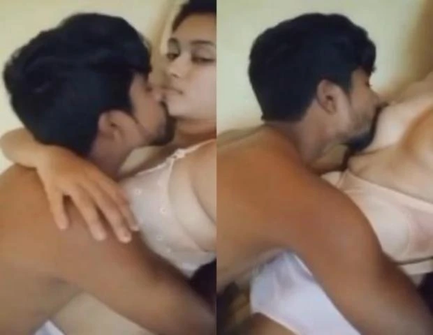 तमिल गर्ल की टाइट चूत में लंड घुसाया हॉस्टल बॉय ने क्लिप वीडियो